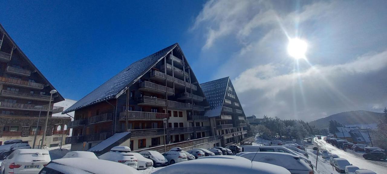 Superbesse Appartement 4-6 Pers. 2 Ch. Dans Residence 3 Etoile Avec Piscine Dış mekan fotoğraf